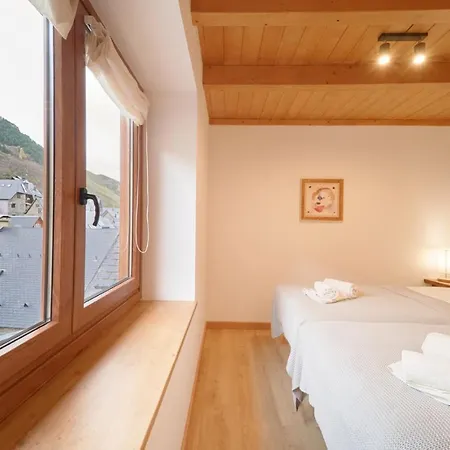 Casa Es De Pau シャレー *